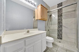 2068 Whispering Cove in Lewisville, TX - Building Photo - Building Photo