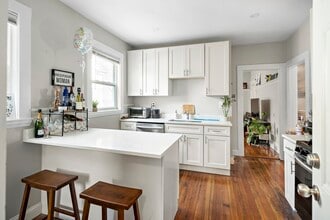39 Edison Grn, Unit 3 in Boston, MA - Foto de edificio - Building Photo