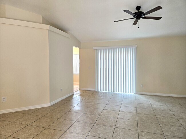 10640 Crescendo Loop in Clermont, FL - Foto de edificio - Building Photo