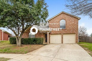 5000 Ridgefield Ct in Arlington, TX - Building Photo