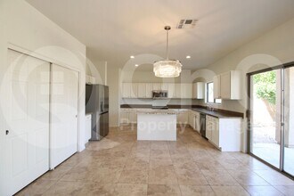 17413 N 19th Run in Phoenix, AZ - Building Photo - Building Photo
