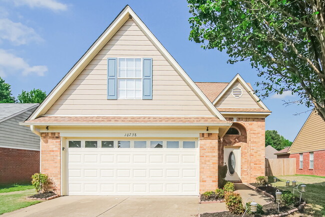 10738 Pecan View Dr
