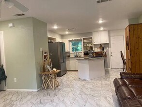 211 Davidson Dr in Terrell, TX - Building Photo - Building Photo