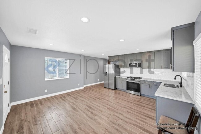 9320 Ives St in Bellflower, CA - Building Photo - Building Photo