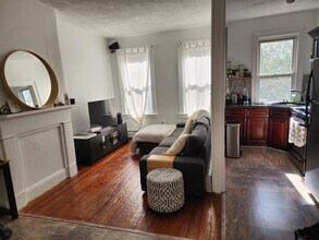337 Pavonia Ave in Jersey City, NJ - Building Photo - Building Photo