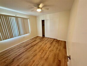 66 Strathmore Blvd in Sarasota, FL - Building Photo - Building Photo