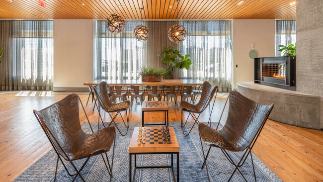 285 Summer St, Unit 7 in Boston, MA - Building Photo - Building Photo