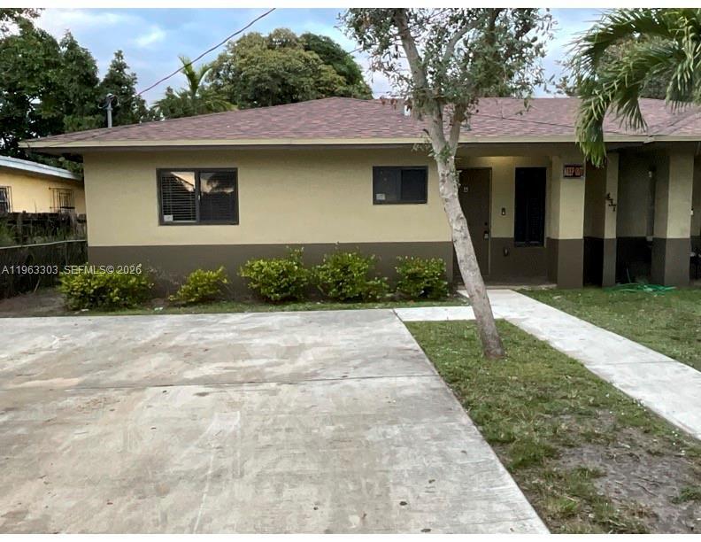 437 NW 81st St. in Miami, FL - Building Photo