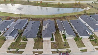 12512 Newport Arch Ln in Houston, TX - Building Photo