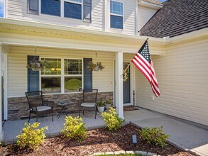219 Breakwater Dr in Sneads Ferry, NC - Building Photo - Building Photo
