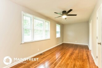 224 Joyner Ave in Nashville, TN - Foto de edificio - Building Photo