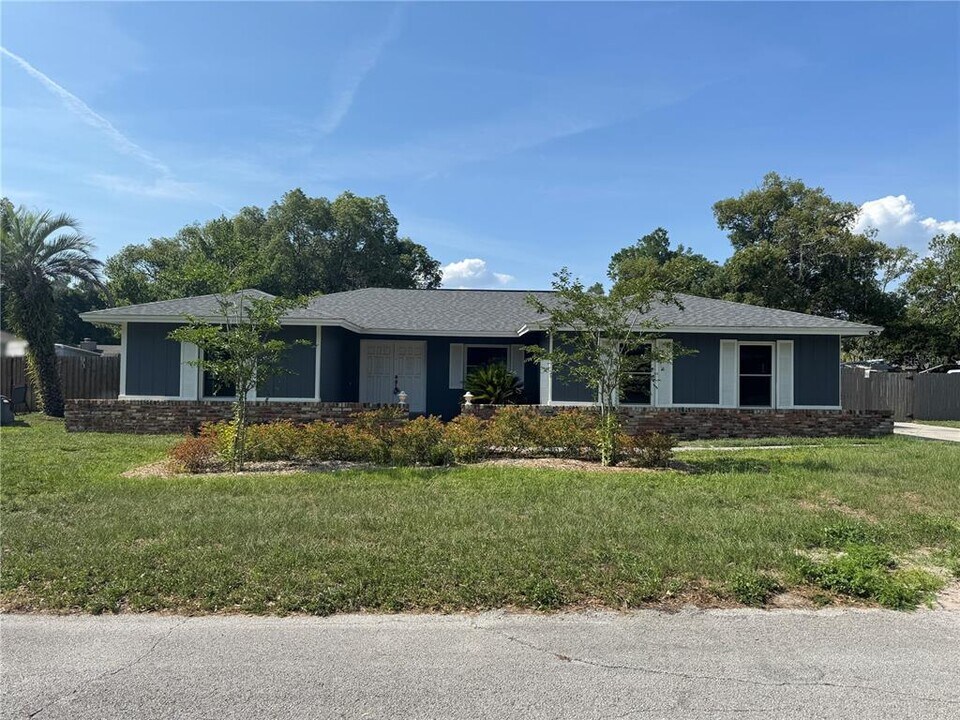 685 Chelsea Rd in Longwood, FL - Building Photo