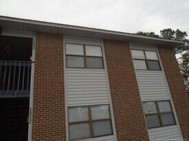 5906 Notblake Ave in Hope Mills, NC - Building Photo