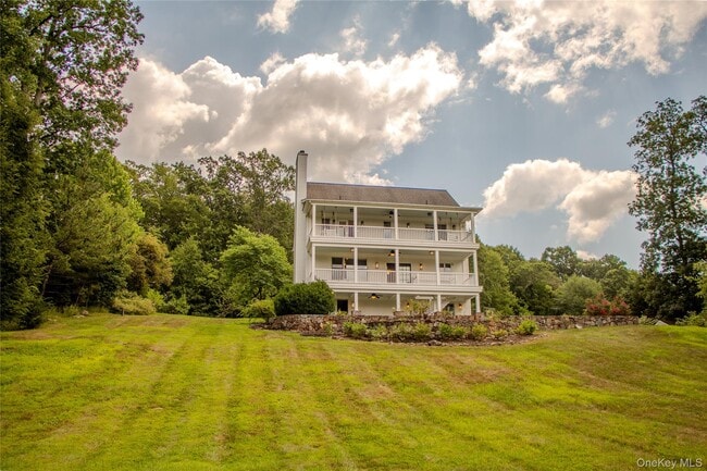 14 Ledge Rock Ct in Garrison, NY - Building Photo - Building Photo