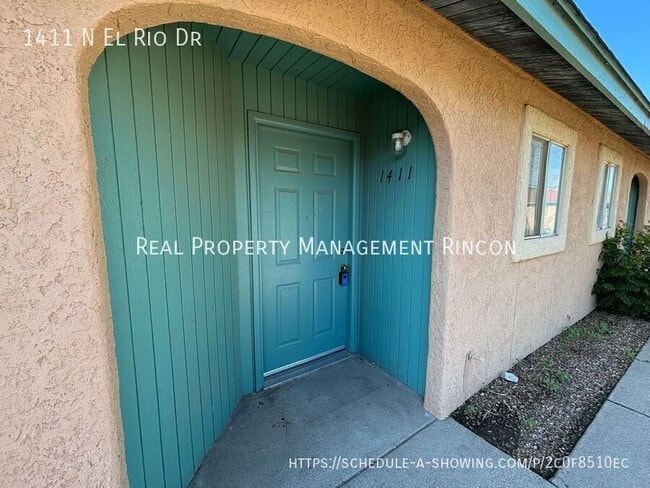 property at 1411 N El Rio Dr