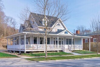343 Main St in Salisbury, CT - Building Photo - Building Photo
