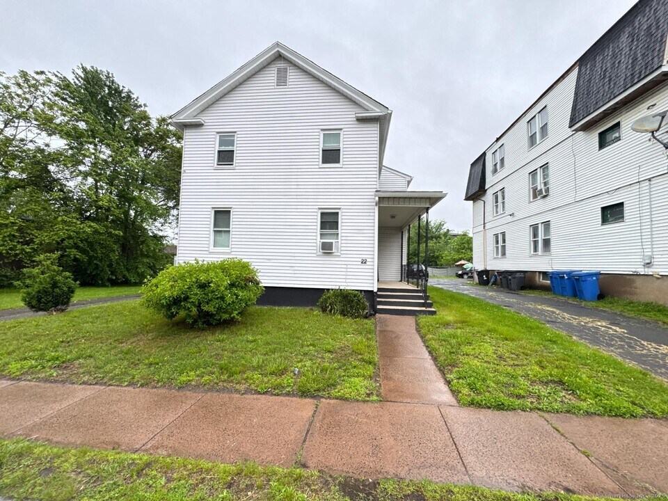 22 Wilson St in Hartford, CT - Building Photo