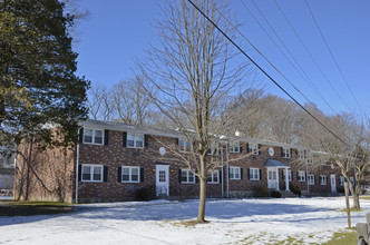 Rolling Acres in Hatboro, PA - Building Photo - Building Photo