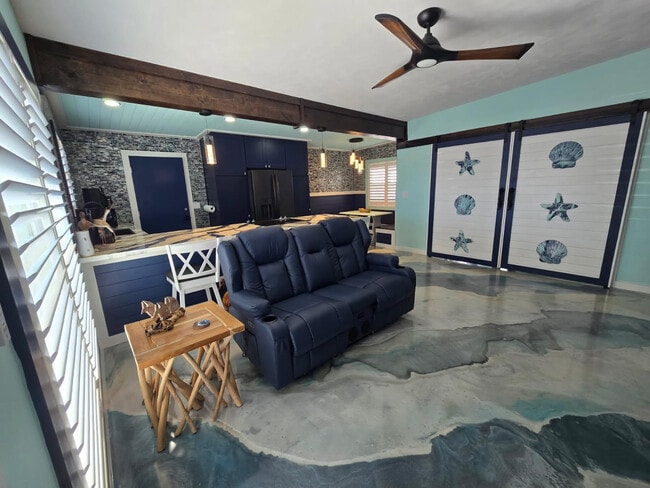 property at 2 Talo Cir