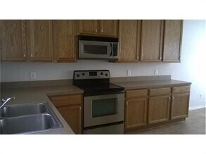 8805 Wayne St in Cross Roads, TX - Building Photo - Building Photo
