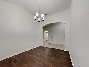 2567 Riverway Dr in Conroe, TX - Building Photo - Building Photo