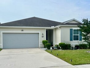 556 Worcester Ct. in Jacksonville, FL - Building Photo - Building Photo