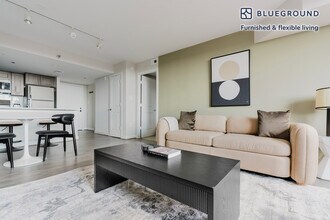 1200 N Veitch St in Arlington, VA - Foto de edificio - Building Photo