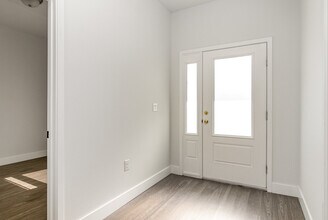 1213 Waterford St SE in Palm Bay, FL - Building Photo - Building Photo