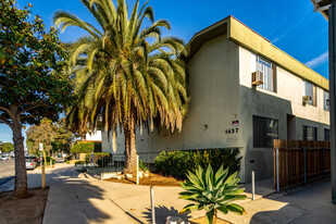 AIRE Santa Monica Apartments