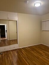 7866 Flight Ave, Unit 7866 in Los Angeles, CA - Building Photo - Building Photo