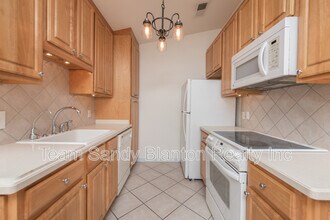 2300 W Michigan Ave in Pensacola, FL - Building Photo - Building Photo