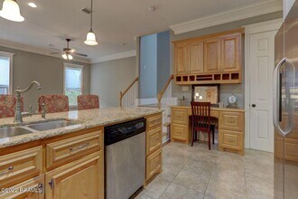 103 Crystal Bay Ct in Lafayette, LA - Building Photo - Building Photo