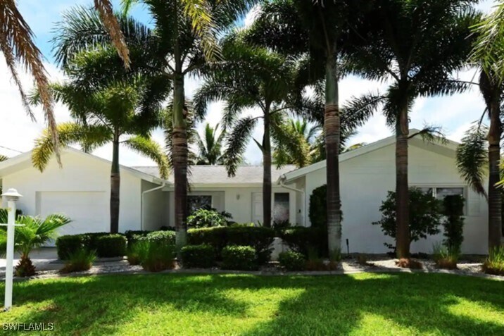 1628 Savona Pkwy in Cape Coral, FL - Building Photo
