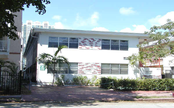 650 Michigan Ave in Miami Beach, FL - Foto de edificio - Building Photo