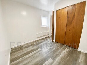 932 Penn Ave in Turtle Creek, PA - Building Photo - Building Photo