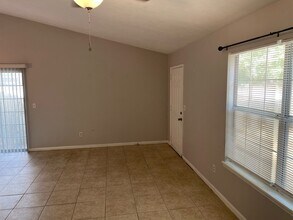 1934 Fleischmann Rd in Tallahassee, FL - Building Photo - Building Photo