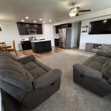 80 E Ginger Gold Rd in Payson, UT - Building Photo - Building Photo