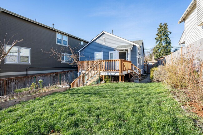 2425 S Judkins St in Seattle, WA - Building Photo - Building Photo