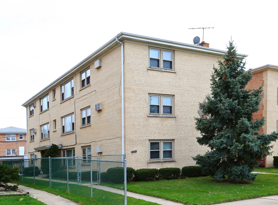 8549 W Gregory St in Chicago, IL - Building Photo