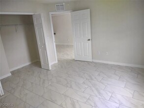 823 Cultural Park Blvd in Cape Coral, FL - Building Photo - Building Photo