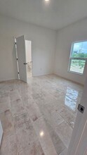 3318 1st St SW in Lehigh Acres, FL - Building Photo - Building Photo