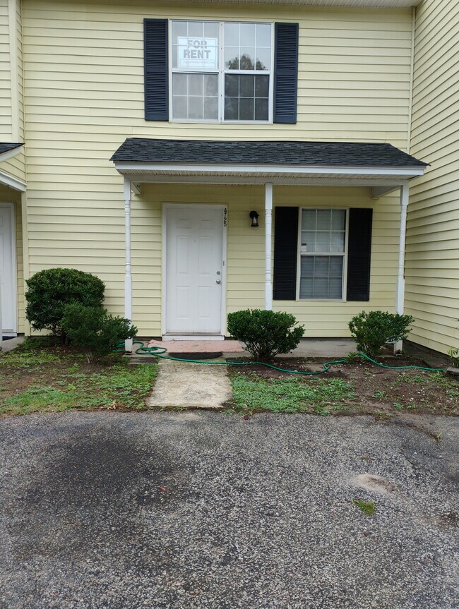 property at 4725 Bayfield Dr