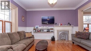 35 William St in St Thomas, ON - Building Photo - Building Photo