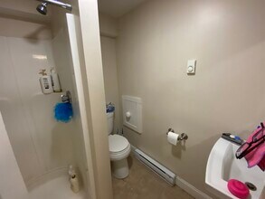 895 Huntington Ave, Unit G-1 in Boston, MA - Foto de edificio - Building Photo