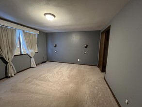 7361 Cedar Post Rd in Liverpool, NY - Building Photo - Building Photo