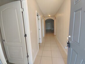 1781 Partin Terrace Rd in Kissimmee, FL - Foto de edificio - Building Photo