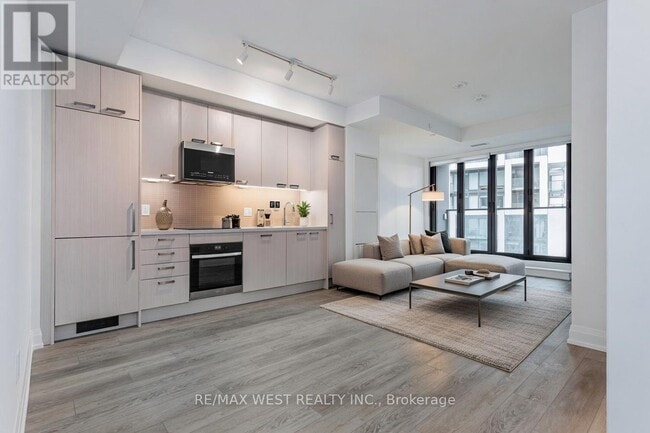 property at 20 Soudan Ave