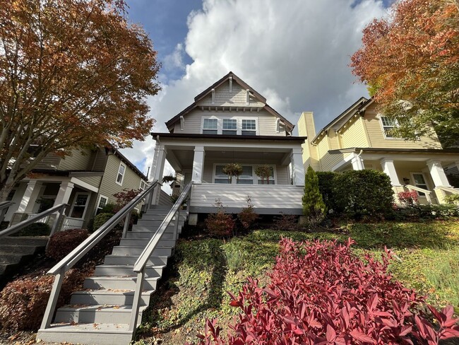 2523 NW Stimpson Ln in Portland, OR - Building Photo - Building Photo