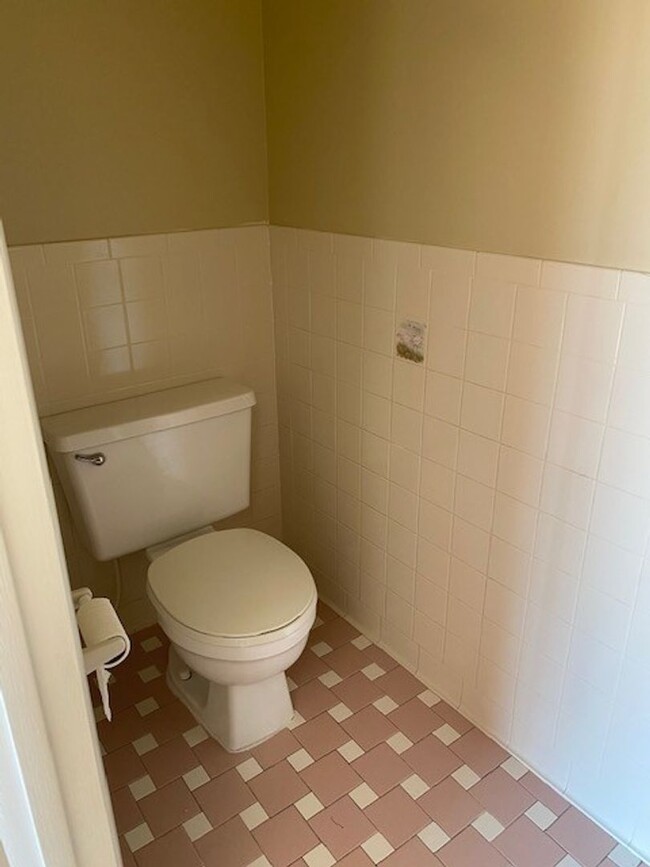 3905 Venetian Cir in Panama City, FL - Building Photo - Building Photo