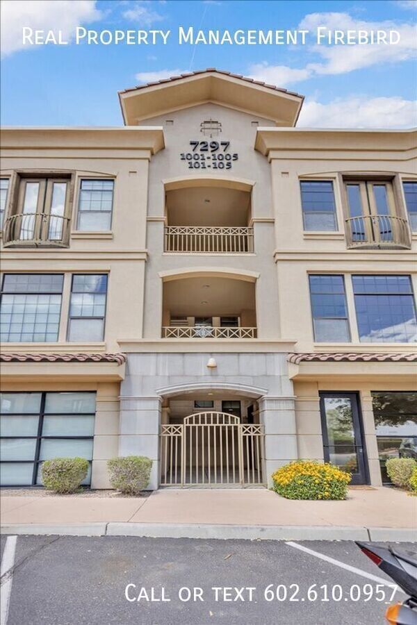 property at 7297 N Scottsdale Rd